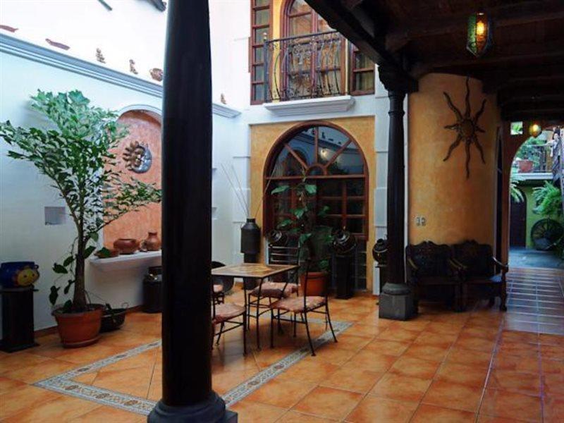 Florencia Zona Rosa San Salvador